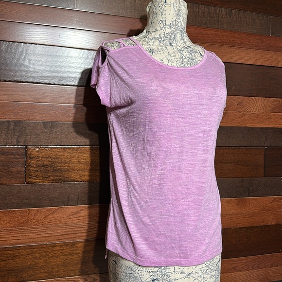 Active Life Lavender Short Sleeve Top - Picture 2 of 9